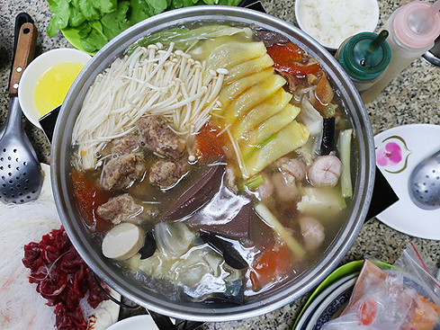 2018.12.09 台南 松大沙茶豬牛肉爐