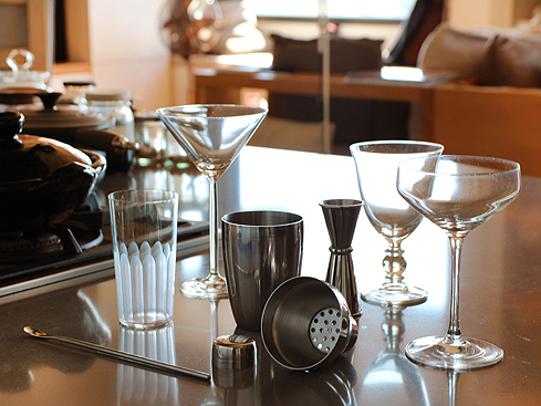 極簡就好,調酒道具