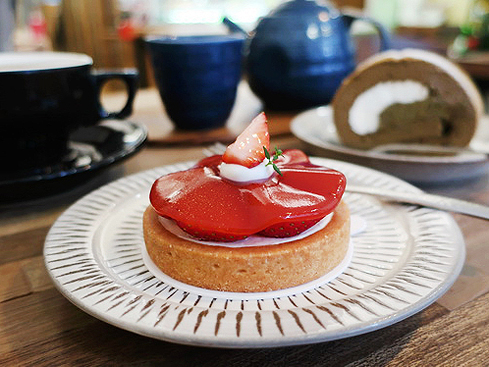 2019.12.21 木白甜點咖啡店