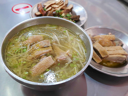 2020.09.06 屏東 侯家滷味塩水鴨