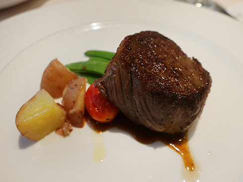 2020.10.27 雅室牛排（仁愛圓環店）