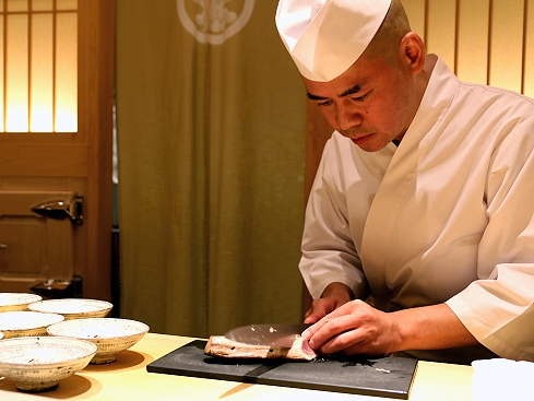 沒交情難成座上賓：熟客預約制餐廳正夯