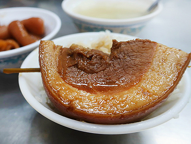 2021.10.30~31 彰化 魚市場爌肉飯&蚵ㄚ仁