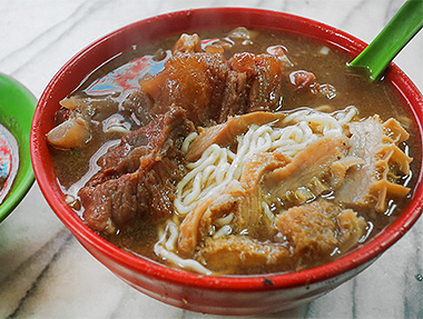 2023.11.26 城中老牌牛肉拉麵大王