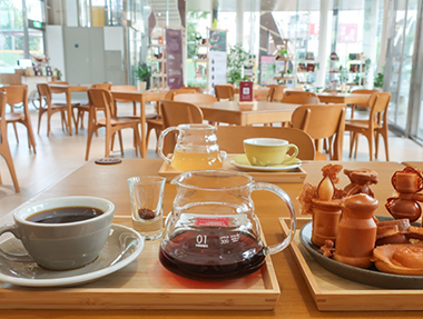 2025.04.17 台南 薩圖爾精品咖啡（虎尾之丘廣場店）