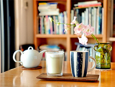 2025.09.28~10.04 潤雅芬芳,和三盆糖奶泡焙煎茶