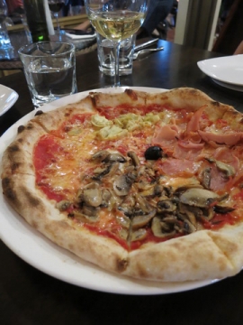 2012.10.27 佐佧 Zoca Pizza