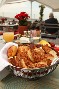 {旅食隨記}博斯普魯斯海峽,早餐時光