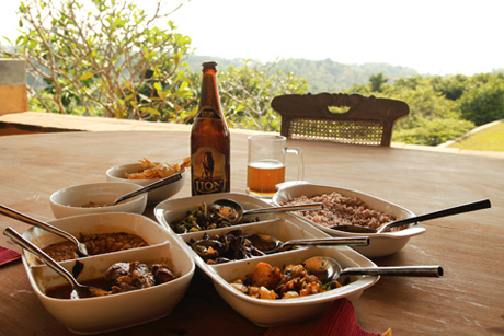 山中海崖，傳奇咖哩