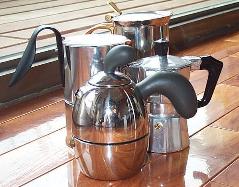 不喝咖啡的咖啡壺情結 (2000.04.25)