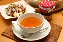 紅茶與酒的繾綣交歡