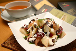 春天的巧克力水果優格沙拉