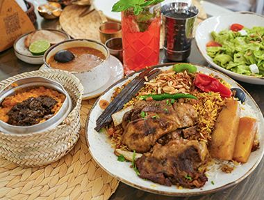 素樸豐盛。在烏地阿拉伯吃飯(上):啖肉食魚